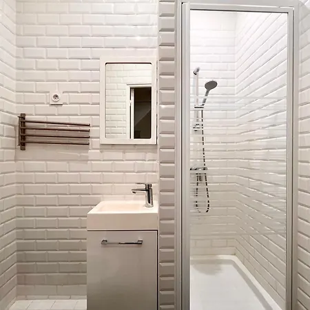 Apartament Charming - Latin Area - 2 Guests Paryż