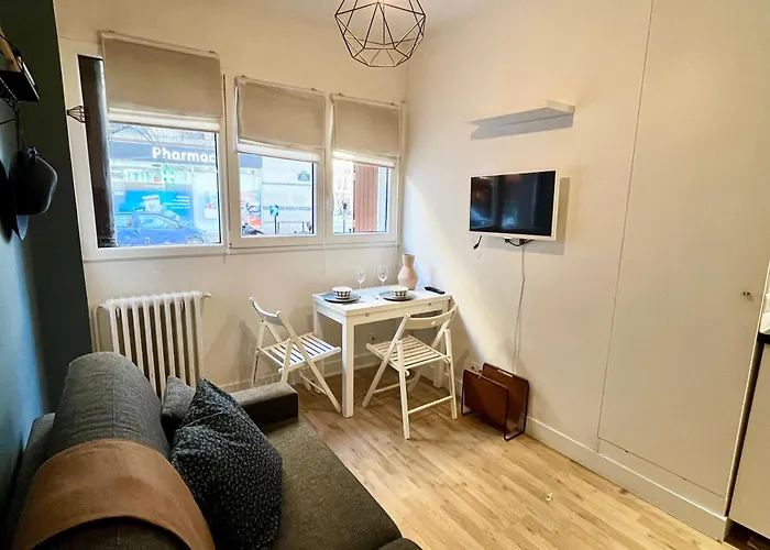 Charming - Latin Area - 2 Guests Apartamento *